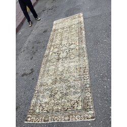 Malayer runner 3’2 x 9’7 feet