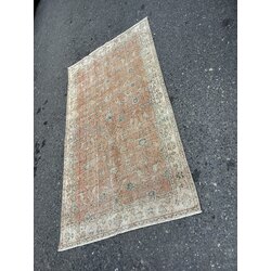 3’8 x 6’7 feet Antique Oushak
