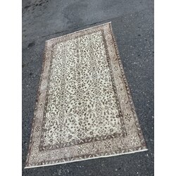 3’7 x 6’6 feet Antique Oushak 
