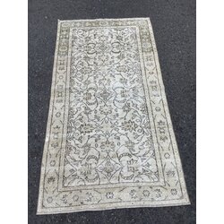 3’3 x 6’3 feet Turkish Oushak 
