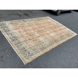 6’6” x 9’7” feet Antique Oushak A-32