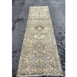 Heriz rug 2’9 x 11’1 feet