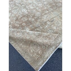 10’8 x 14’8 feet persian meshed rug