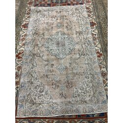 3’6 x 6’3 feet Antique Oushak 