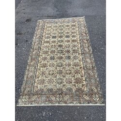 3’7 x 6’4 feet Antique Oushak