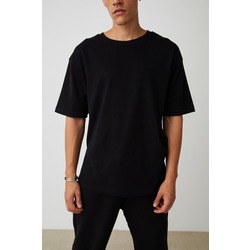 Oversize Black Basic  T-shirt 