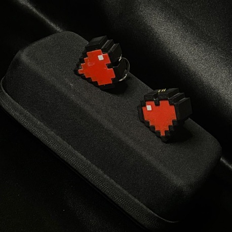 Pixel Kalp Retro Tasarım 3D Anahtarlık