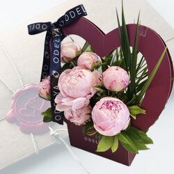 Love (Peony)