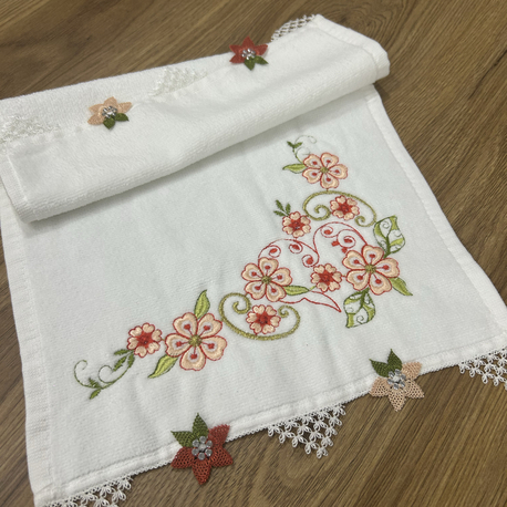 1 adet 30x50 cm el emeği iğne oyası mutfak havlusu