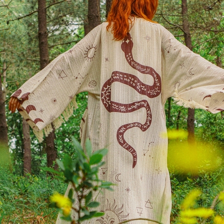Oiki Yılan ve Gökyüzü Simgeleri Desenli Bohem Kimono