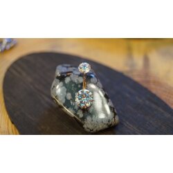 Zirkon Göbek Piercingi