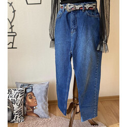 KESİK PAÇA YÜKSEK BEL MOM JEANS
