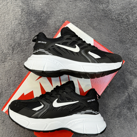 Nike Skate Women (36/40)