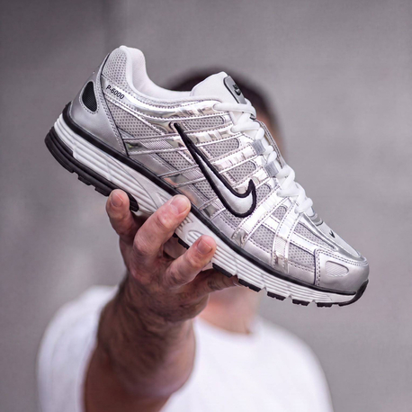 Nike P-6000 Metallic 36-40)