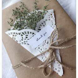 Dantel Scrapbook Kağıdı