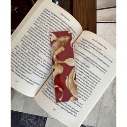 Gold Theme Koi Fish Kitap Ayracı