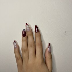 Dark red takma tırnak
