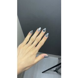 Gri Tasarımlı Takma Tırnak Seti