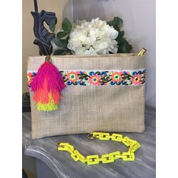 Fosforlu Cevriye Clutch