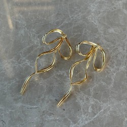 Fiyonk Kurdele Gold Küpe (Doğa Küpe)