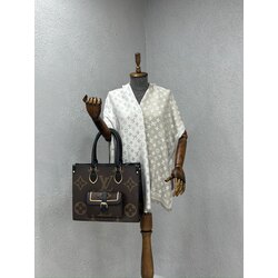 LV OntheGo Monogram Çanta