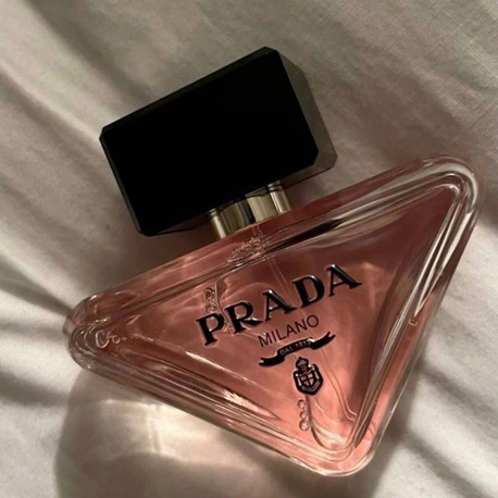 PRADA PARADOXE