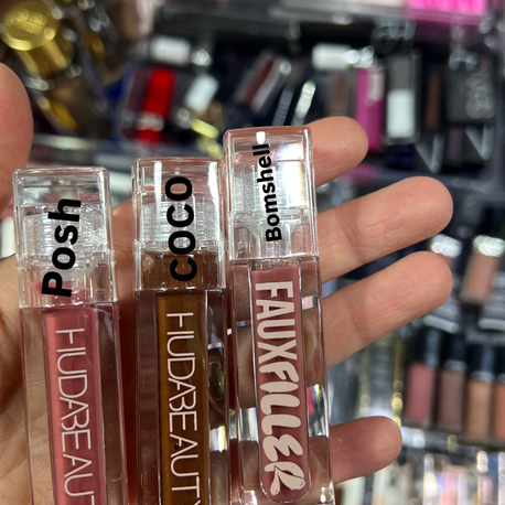 HUDA BEAUTY GLOSS