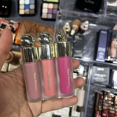 RARE BEAUTY BLUSH