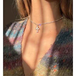 su yolu haç choker 
