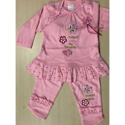 Pembe Şık takım 