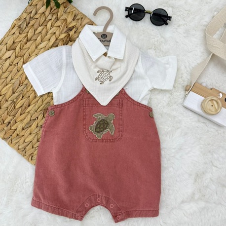 ERKEK BEBEK PAMUKLU ÇIKARILABİLİR ÖNLÜK AKSESUARLI 3 PARÇA TULUM