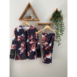 Çiçekli kadife pijama takımı