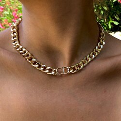 Christian Dior çelik kararmaz Gold görünüm ezme zincir kolye 