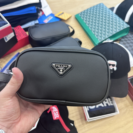 Prada Çanta
