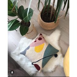 ZARA HOME KİLİM DESENLİ KIRLENT