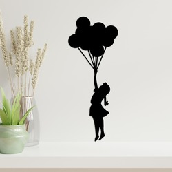 Ahşap Duvar Dekoru Balonlu Kız 30cm