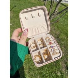 Pudra takı organizatörü