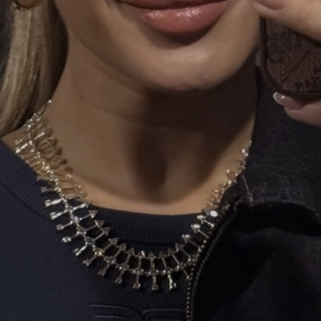 Marka Model Kolye