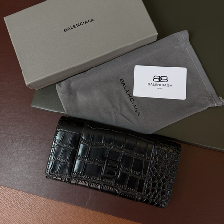 Balenciaga El Portföyü
