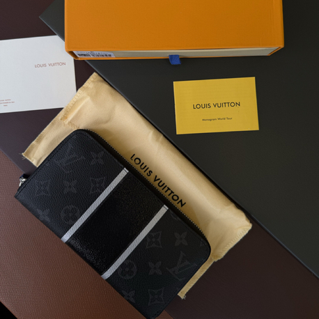 Louis Vuitton El Portföyü