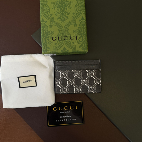 Gucci Kartlık
