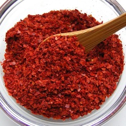 KIRMIZI PUL BİBER 0,5 KG