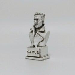 Albert Camus Büstü