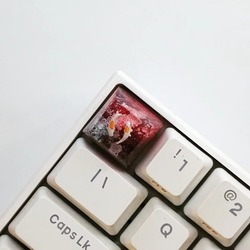 SA Profile koi red black keycap