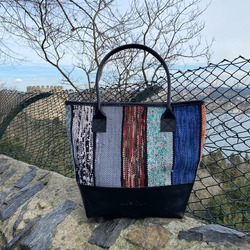 HYMNIYA TOTE BAG
