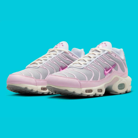 Nike TN Air Max Plus “ Paw Print Grey Pink Foam “