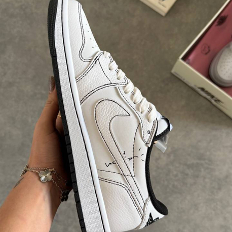 Air Jordan 1 Low x Travis Scott “Panda” 2026 