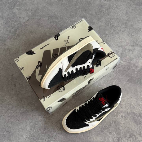 Travis Scott X Air Jordan 1 Retro Low OG Olive