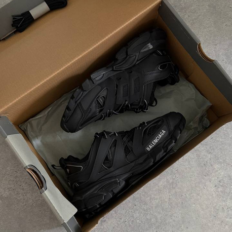 Balenciaga Track