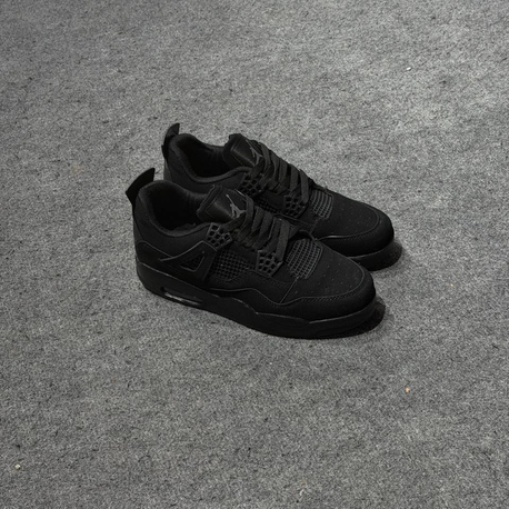 NİKE AIR JORDAN 4 RETRO BLACK CAT